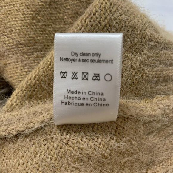 Greylin Bella Fuzzy Sweater Crew Neck Beige Small - Picture 8 of 10